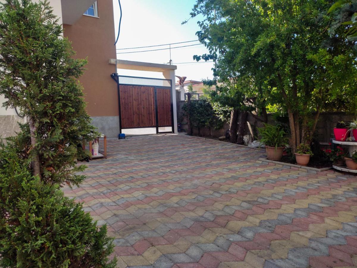 Hotel Vila Cikaj Durrës Exterior foto